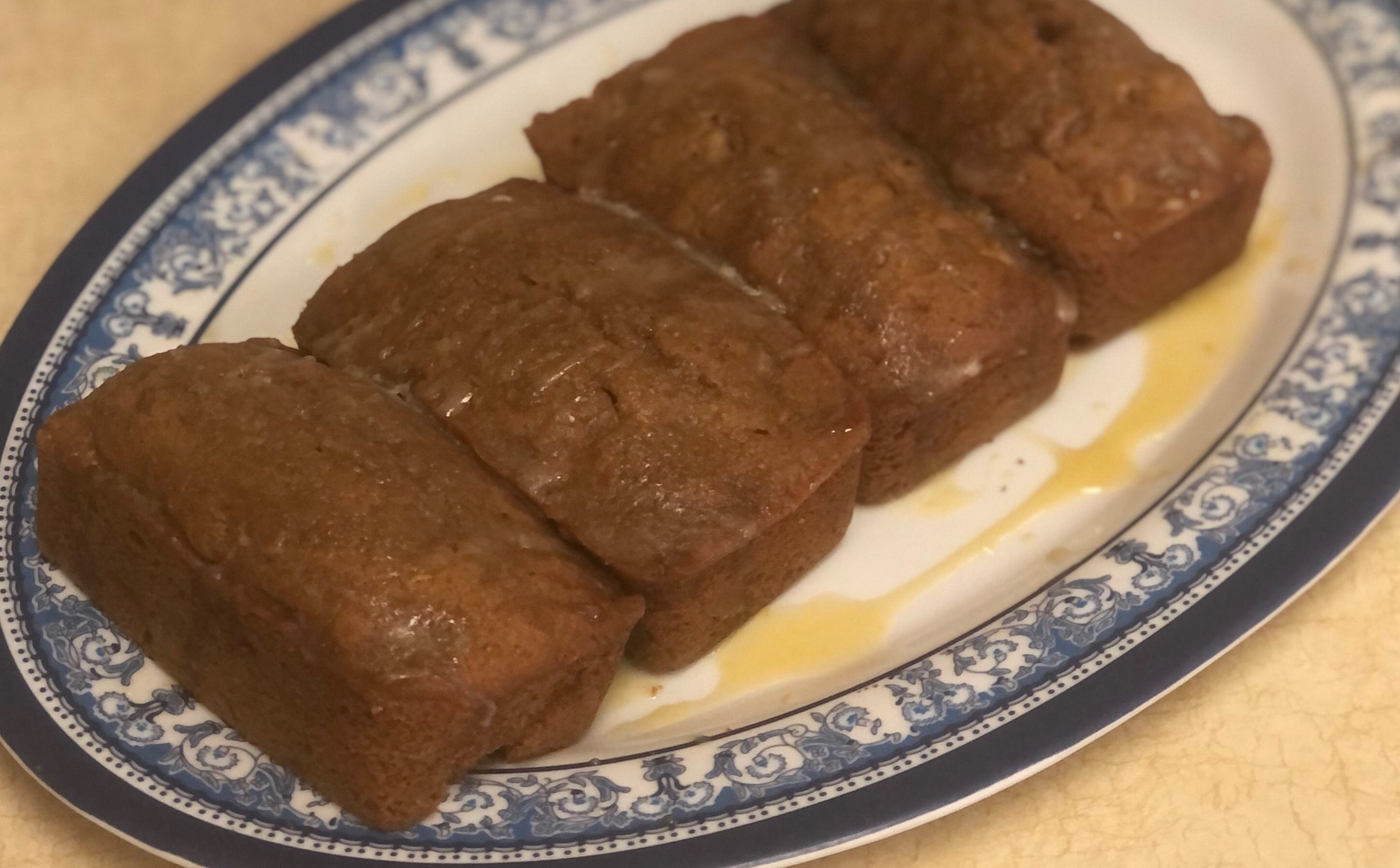 Lilah's Applesauce Cake