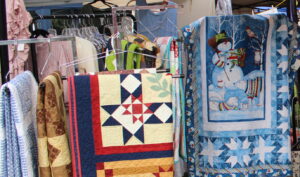 quilts for sale at fair